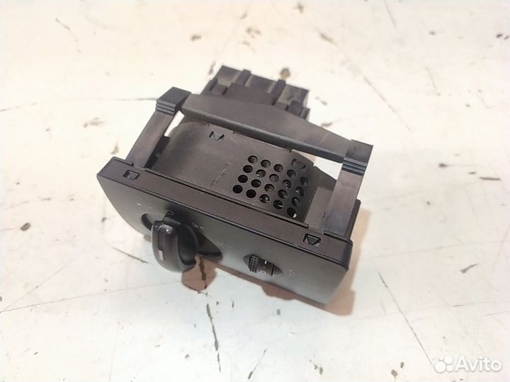 Переключатель света Форд Фокус 2