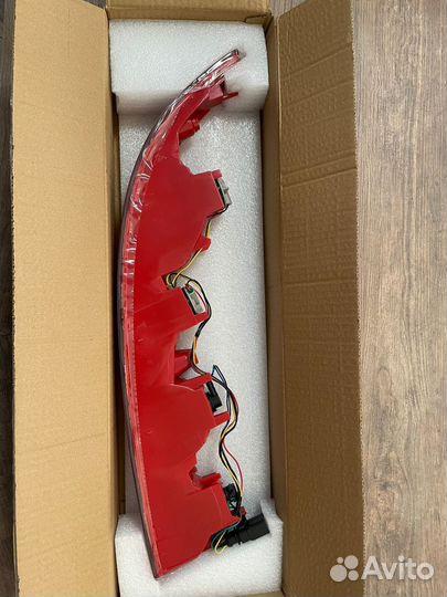 Фонарь задний в бампер левый Audi Q7 4L 2005-2015