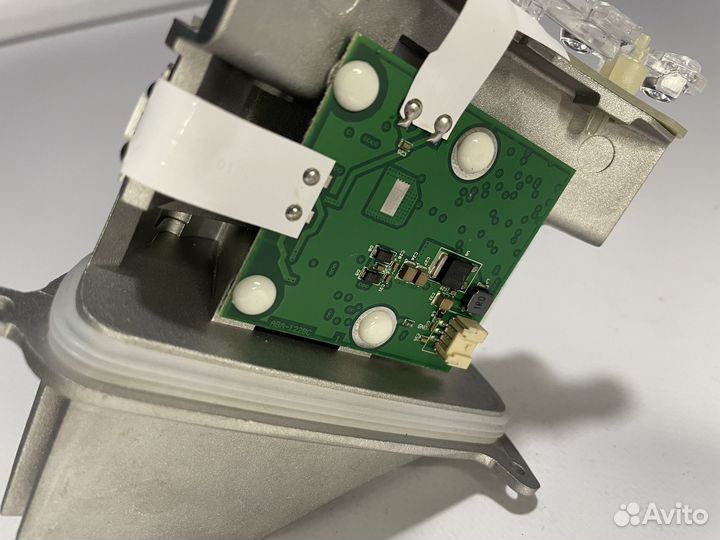 Блок управления поворотником левой фары BMW E90