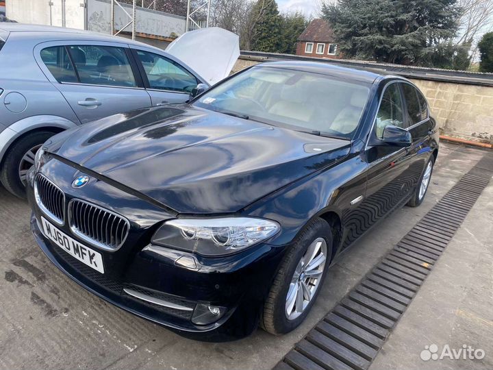 Передний Бампер BMW 5 F10 2012 г