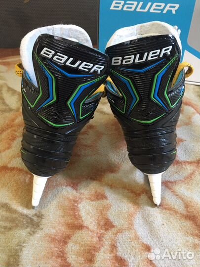 Коньки хоккейные детские