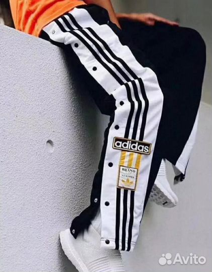 Спортивные брюки Adidas XL(48), новые