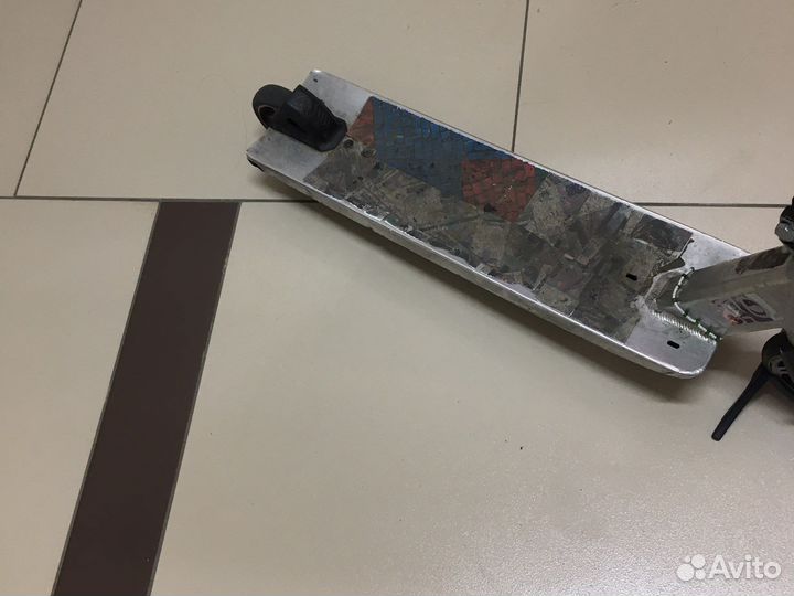 Продаю трюковой самакат кастом