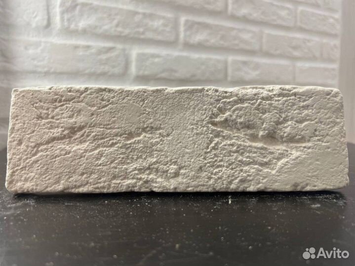 Декоративный гипсовый кирпич камень