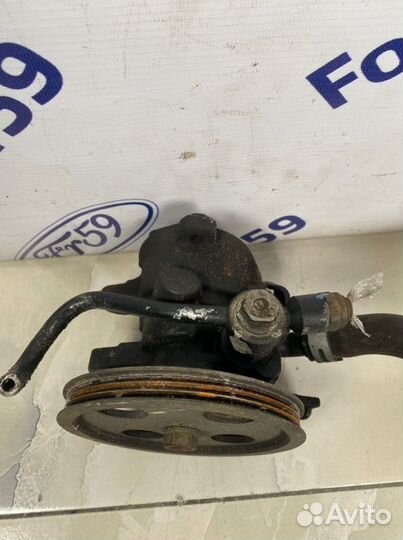 Насос гур Lexus Is200 GXE10 2.0 (1G-FE) 1999