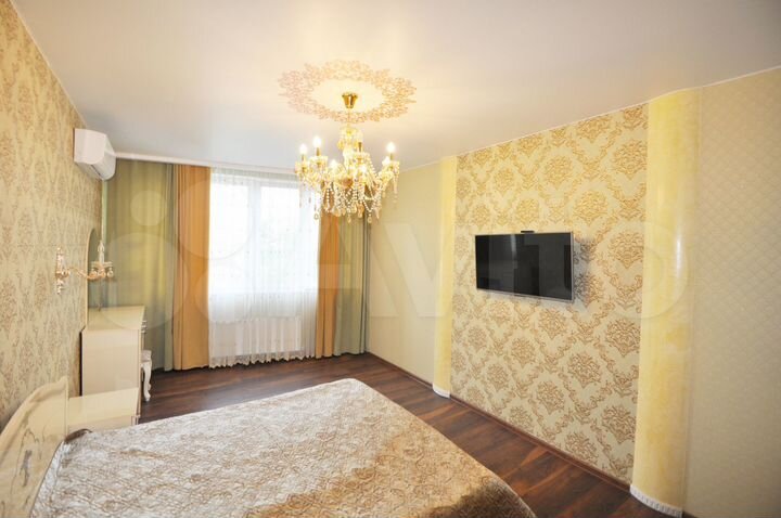 3-к. квартира, 88 м², 4/8 эт.