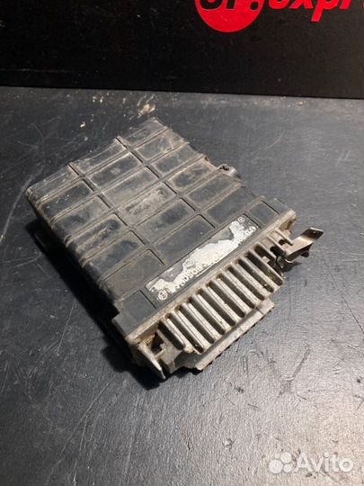 Блок управления двигателем Mercedes-Benz E-Class