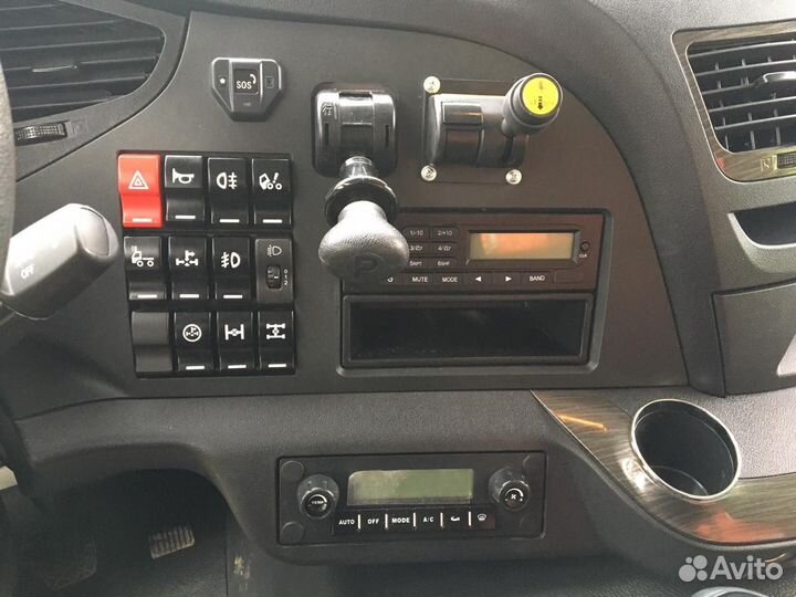 FAW 3250 с КМУ, 2024