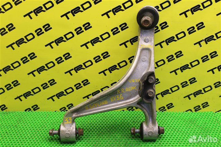 Рычаг подвески задний правый Nissan Skyline KV36