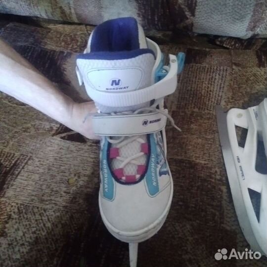 Коньки детские