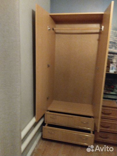 Шкаф для одежды бу