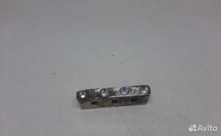 Соединитель металлический BMW 5-Series (F10,F11,F1