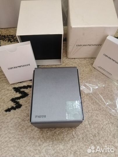 Коробочка для часов Emporio Armani