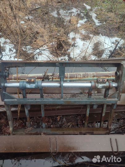 Вилы палетные