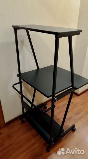 Стол компьютерный