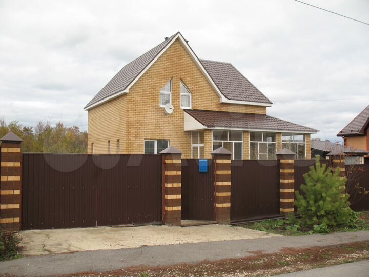 Коттедж 145 м² на участке 15 сот.