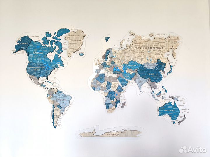 Деревянная карта мира на оргстекле 3D