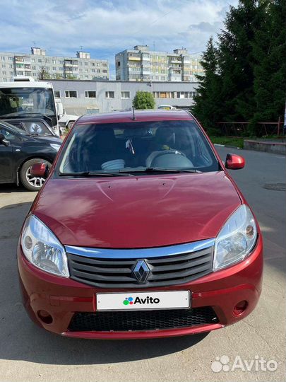 Renault Sandero 1.6 МТ, 2011, 105 000 км