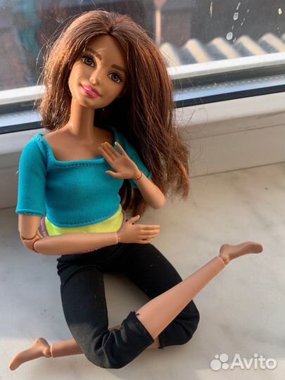 Barbie безграничные движения йога