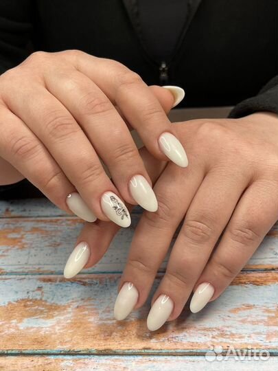 Маникюр,педикюр,наращивание ногтей