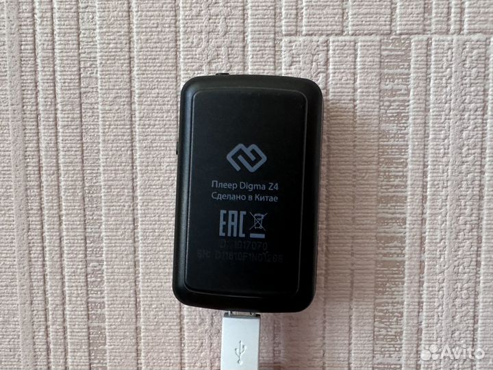 Mp3 плеер Digma Z4 bluetooth