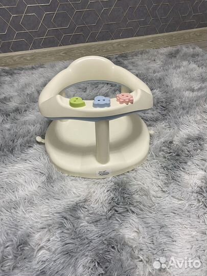 Стульчик для купания новый