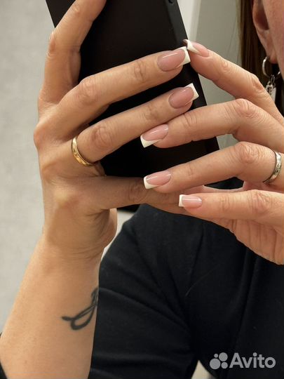 Мастер маникюра