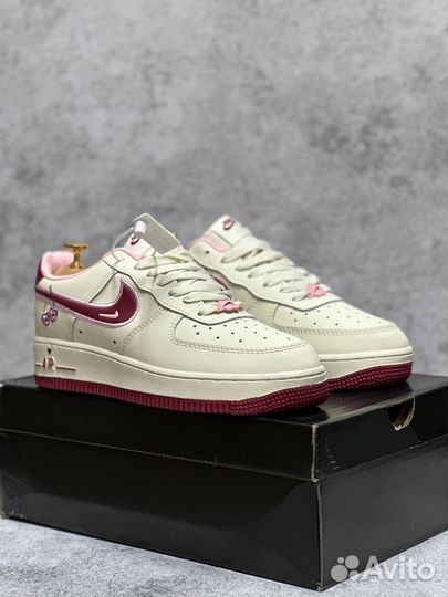 Кроссовки Nike Air Force 1 Valentine’s Day 2023