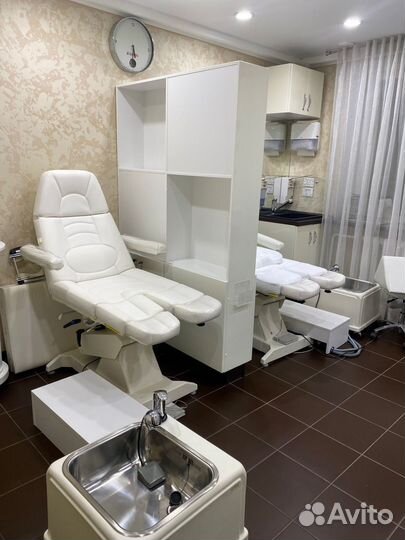 Кресло педикюрное