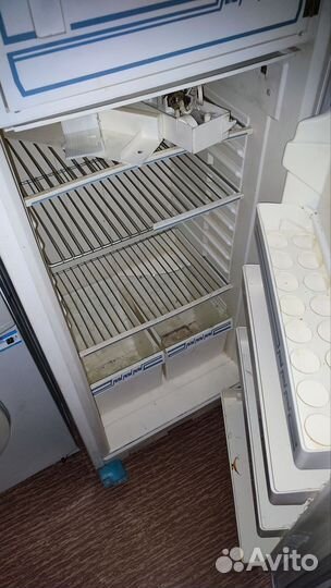 Холодильник на запчасти