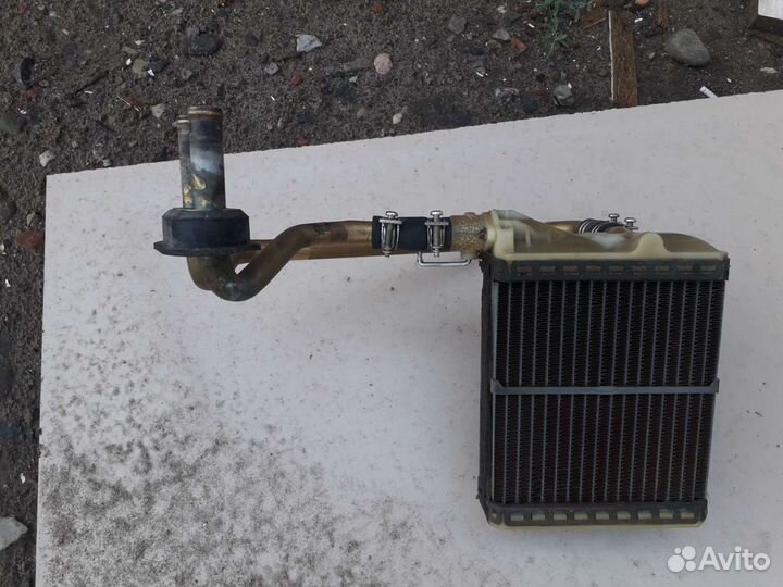 Радиатор печки на nissan laurel