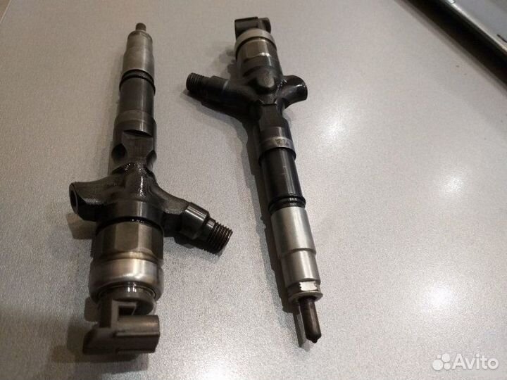 Форсунка топливная Toyota Land Cruiser Prado 120