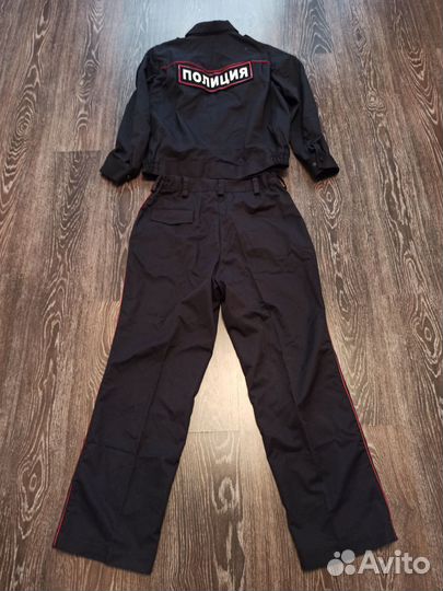 Полицейская форма женская