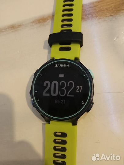 Часы Garmin Forerunner 735 XT