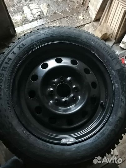 Колеса зимние 175 65 r14 новые