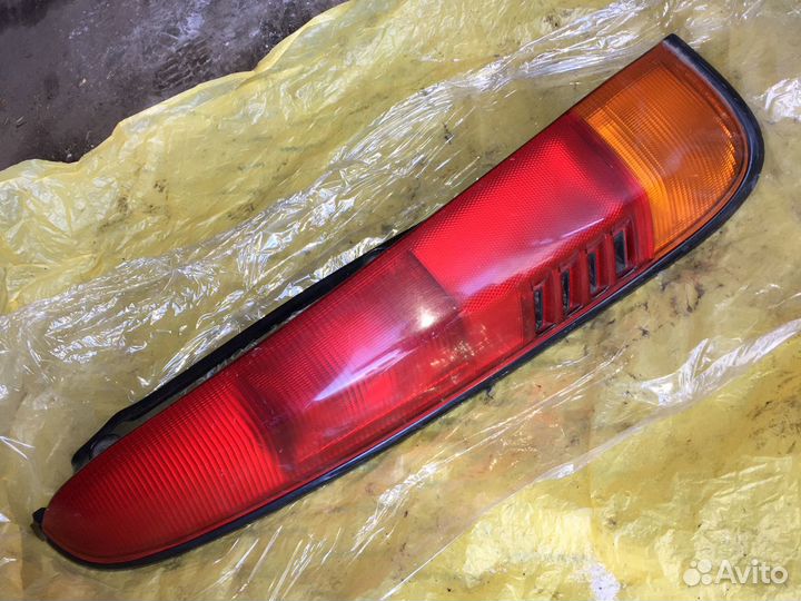 Фонарь задний Дайхатсу Териос 1