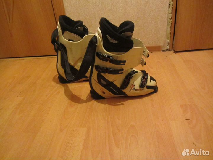 Горнолыжные ботинки 29.5 Rossignol Free XX