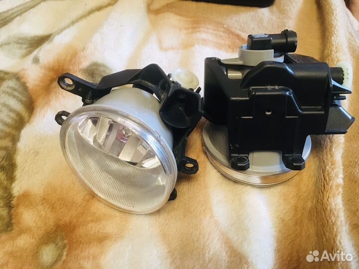 Противотуманки toyota RAV4