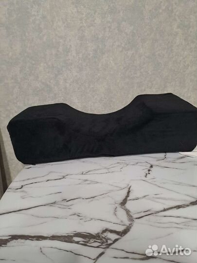 Подголовник