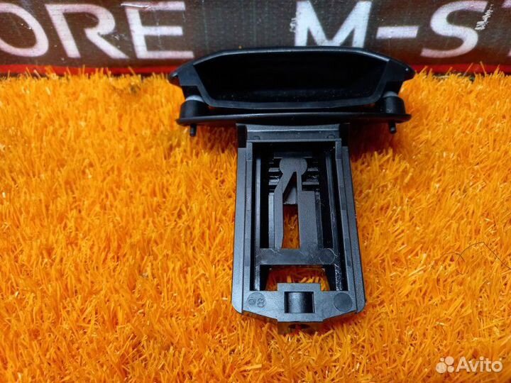 Ручка ручного тормоза Mercedes-Benz C-Class W204