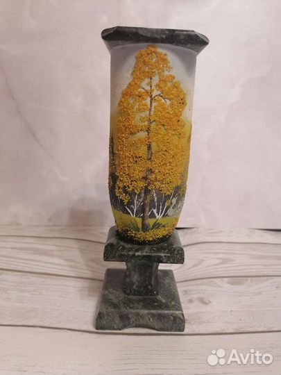 Подсвечники и фигурки, ваза