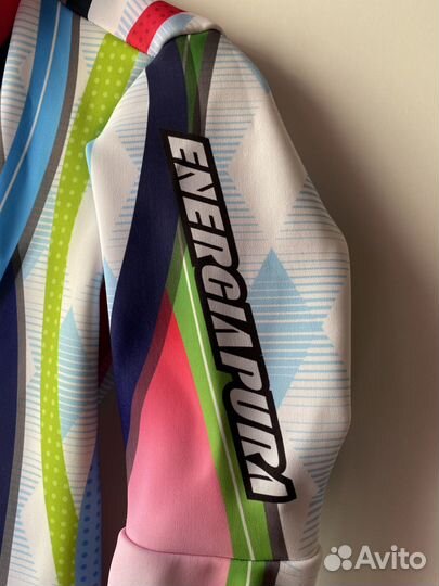 Спусковой комбинезон горнолыжный