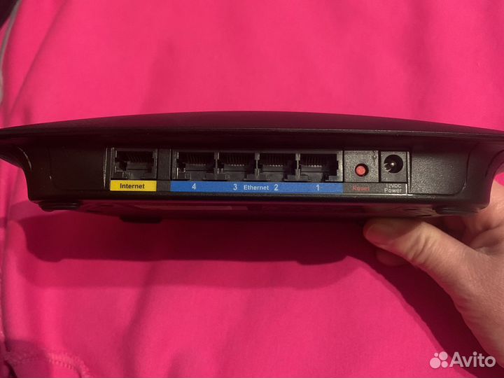 Роутер Linksys Cisco wrt120n