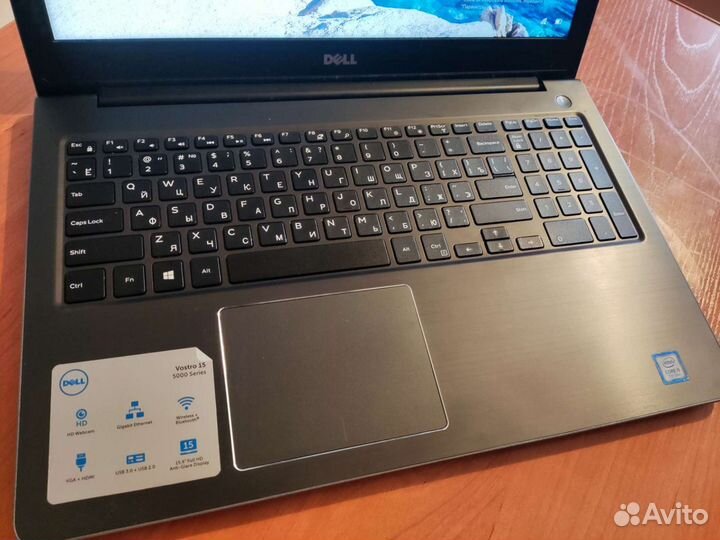 Ноутбук Dell Vostro 15 5568