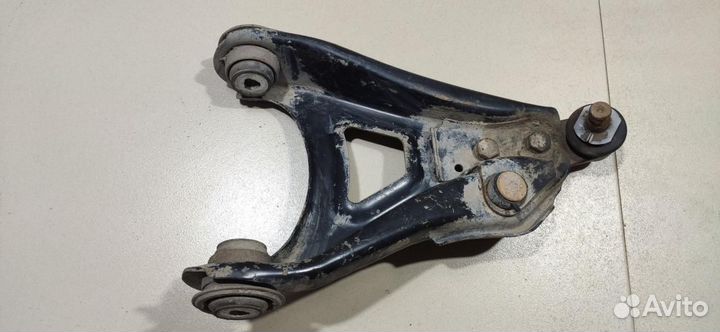 Рычаг передний правый нижний Renault Symbol рест