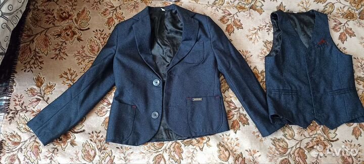 Школьный костюм