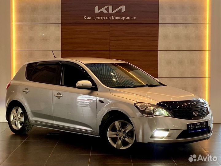 Kia Ceed 1.6 AT, 2010, 162 100 км