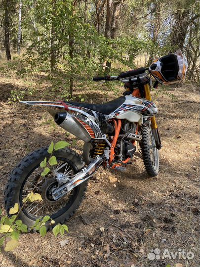 Regulmoto athlete 250