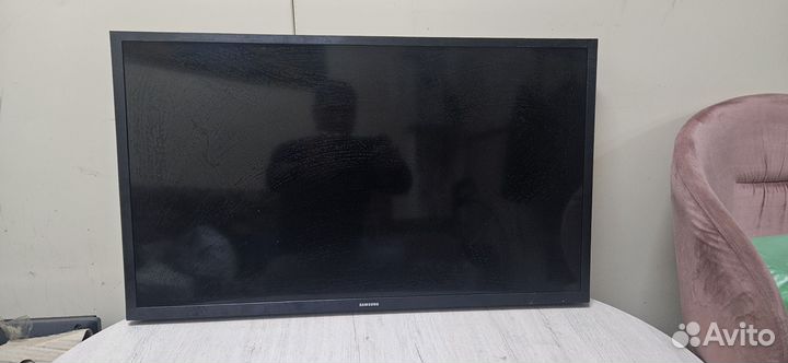 Телевизор samsungs: UE32