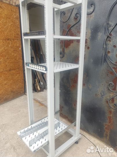 Серверная стойка 19